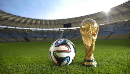 kaiyun-梦剧场绝杀之夜，曼联补时世界波击溃阿森纳，红魔精神再现